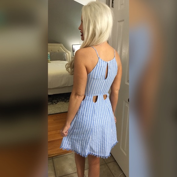 LAST 1! 💕Cut Out  Frayed Hem Blue Dress! - Picture 3 of 5